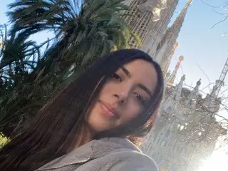 SaraDolphine pussy livejasmin.com