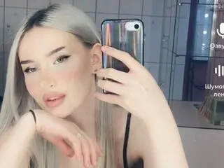 TinaWenside sex shows