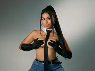 VictoriaCapri pics anal